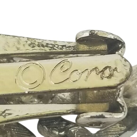Vintage Coro Signed Gold-Tone Leaf Strong Clip-On Earrings Costume Retro - Picture 6 of 6